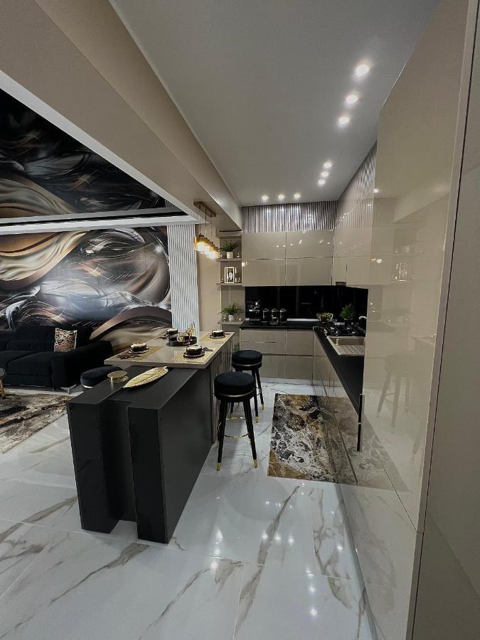 Cso Luxury * Mamaia